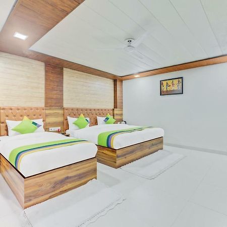 Hotel Nysha Palace Near Igi Airport นิวเดลี ภายนอก รูปภาพ