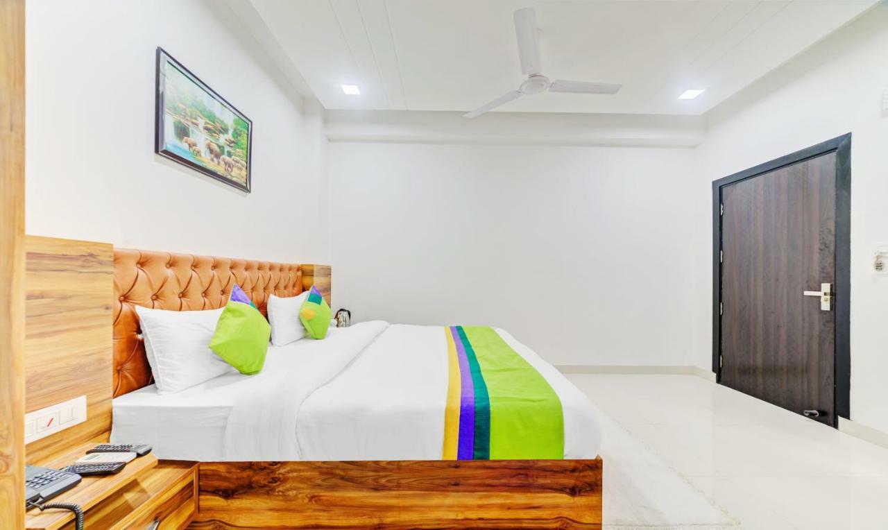 Hotel Nysha Palace Near Igi Airport นิวเดลี ภายนอก รูปภาพ